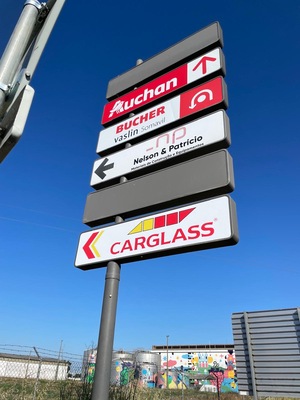 Sinalética & Corte Técnico<br/><span style="font-size: 16px">Sinalética, CNC e Laser</span> 